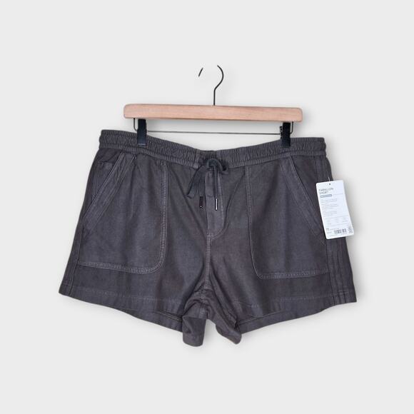 NEW Athleta Women's Farallon Shorts Cypress Green Stretchy 16 Active Utility - Picture 2 of 7